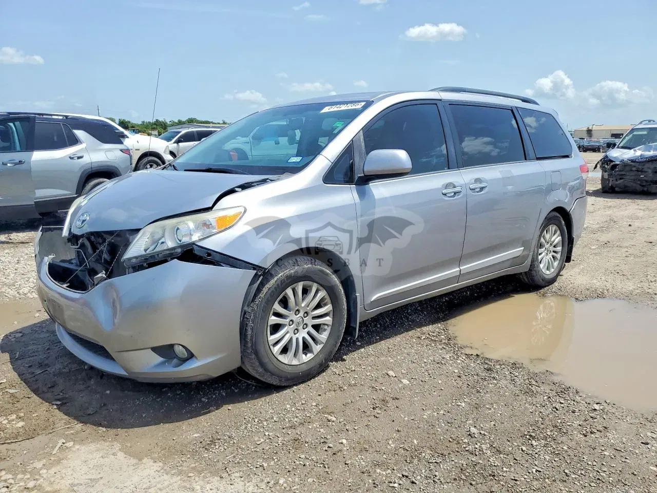 Toyota Sienna 3.5L 6 2012