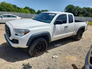 Toyota Tacoma 2.7L 4 2020