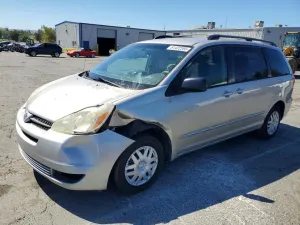 Toyota Sienna 3.3L 6 2005