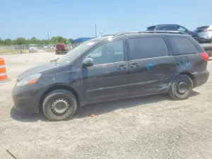 Toyota Sienna 3.5L 6 2009