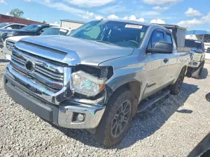 Toyota Tundra 4.6L 8 2017
