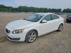 Volvo S60 2.0L 4 2015