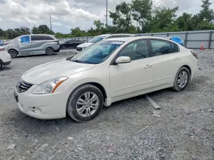 Nissan Altima 2.5L 4 2010