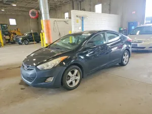 Hyundai Elantra 1.8L 4 2013