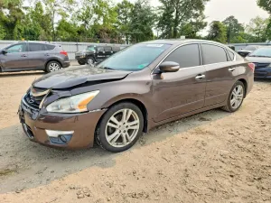 Nissan Altima 3.5L 6 2013