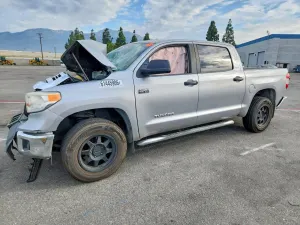 Toyota Tundra 5.7L 8 2016