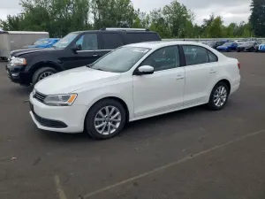 Volkswagen Jetta 1.8L 4 2014
