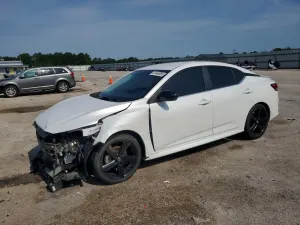 Nissan Sentra 2.0L 4 2021