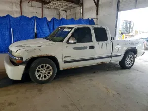 Chevrolet Silverado 1500 4.8L 8 2002