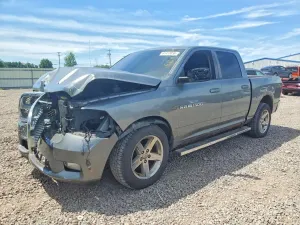 Dodge RAM 5.7L 8 2011