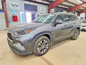 Toyota Highlander 3.5L 6 2022