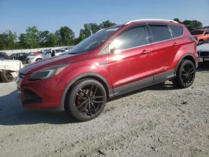 Ford Escape TITANIUM 2.0L 4 2015