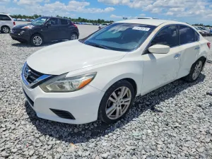 Nissan Altima 2.5L 4 2017