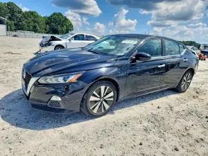 Nissan Altima 2.5L 4 2021