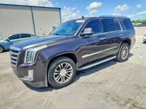 Cadillac Escalade 6.2L 8 2015