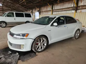 Volkswagen Jetta 2.0L 4 2014