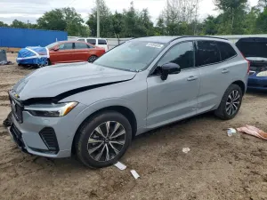 Volvo XC60 2.0L 4 2025
