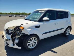 Kia Soul 2.0L 4 2013