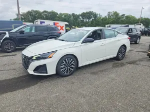 Nissan Altima 2.5L 4 2026