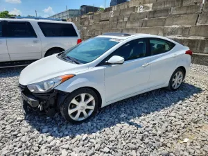 Hyundai Elantra 1.8L 4 2013