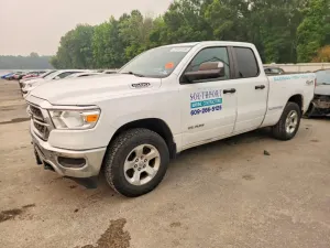 RAM 1500 5.7L 8 2019