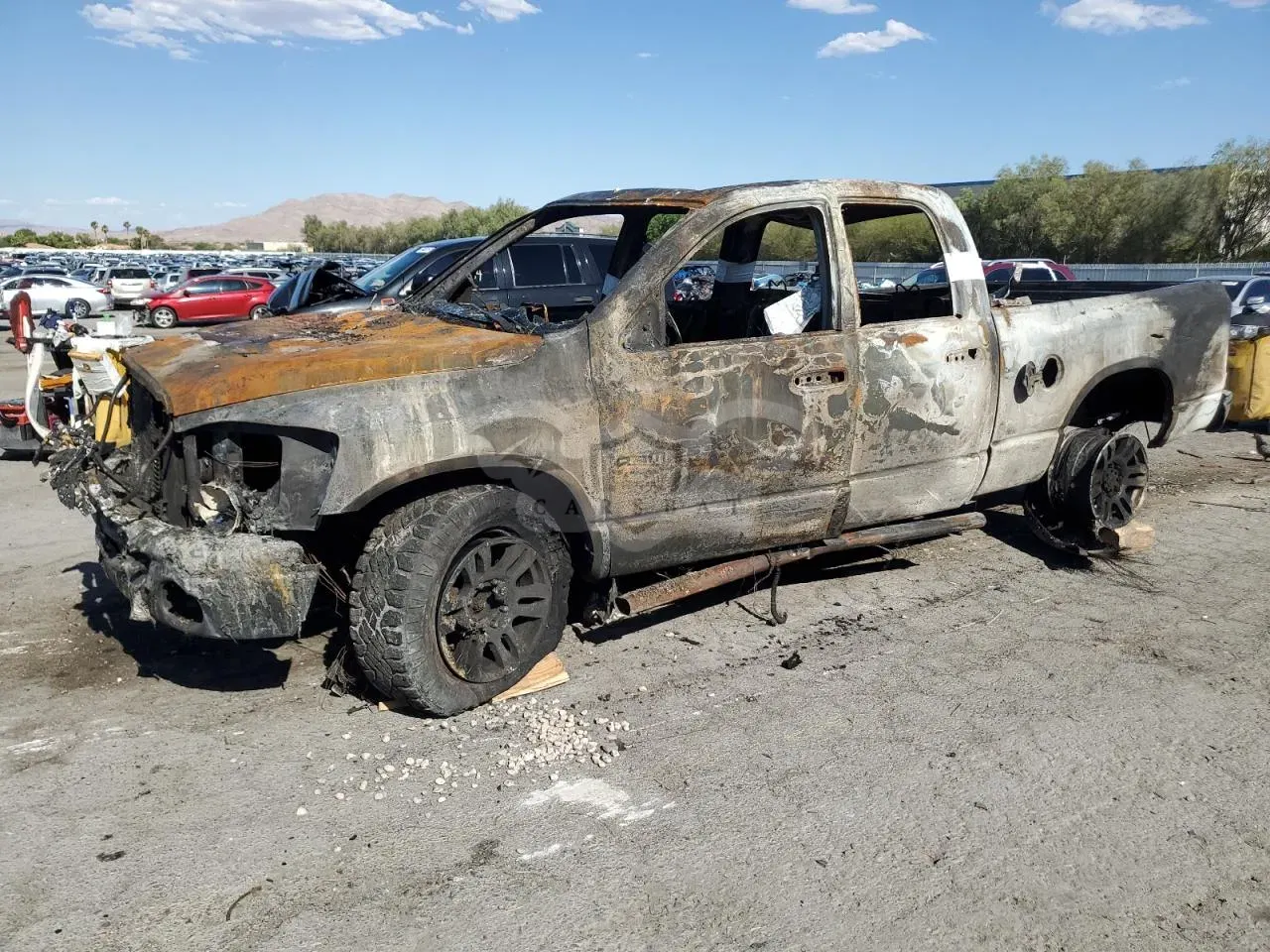 Dodge RAM 5.9L 6 2006
