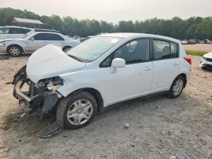 Nissan Versa 1.8L 4 2011
