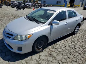 Toyota Corolla 1.8L 4 2012