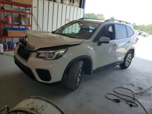 Subaru Forester 2.5L 4 2019