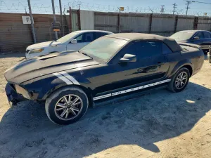 Ford Mustang 4.0L 6 2005