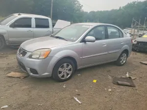 Kia Rio 1.6L 4 2010