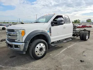 Ford F550 6.7L 8 2017