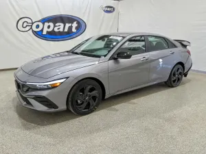 Hyundai Elantra 2.0L 4 2026