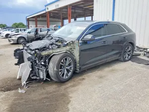 Audi Q8 3.0L 6 2023