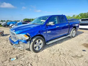 RAM 1500 5.7L 8 2015