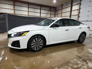 Nissan Altima 2.5L 4 2025