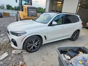 BMW X5 3.0L 6 2021