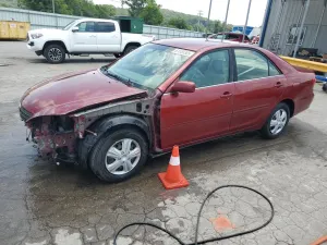 Toyota Camry LE 2.4L 4 2003