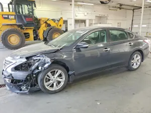 Nissan Altima 2.5L 4 2013