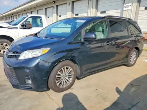 Toyota Sienna 3.5L 6 2019