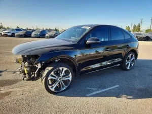 Audi Q5 2.0L 4 2022