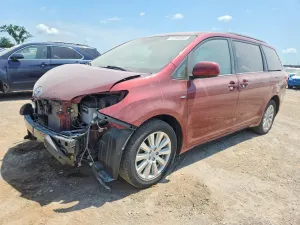 Toyota Sienna 3.5L 6 2017