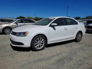 Volkswagen Jetta 2.5L 5 2013