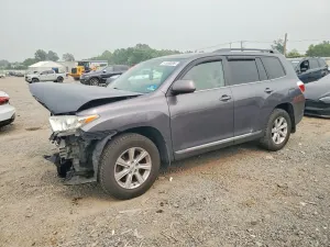 Toyota Highlander 3.5L 6 2011