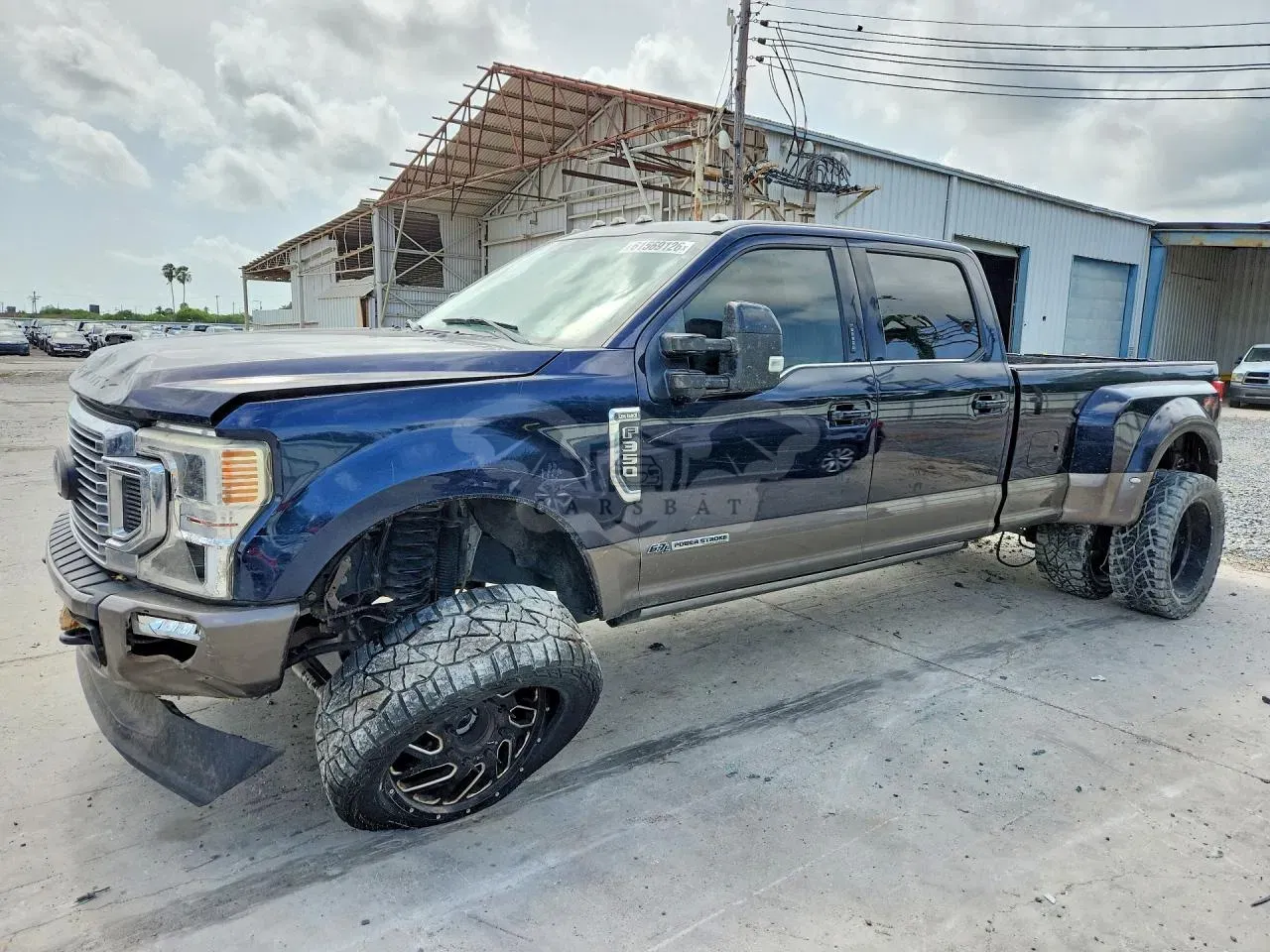 Ford F-350 6.7L 8 2022