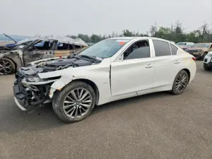 Infiniti Q50 2.0L 4 2018