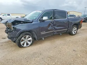 RAM 1500 5.7L 8 2021