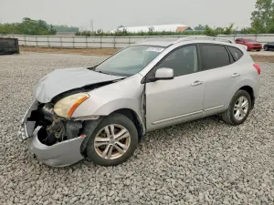 Nissan Rogue 2.5L 4 2012
