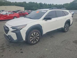 Subaru Outback 2.5L 4 2023