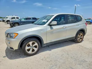 BMW X3 3.0L 6 2011